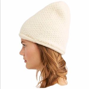 Free People Dreamland Knit Beanie Ivory NWT